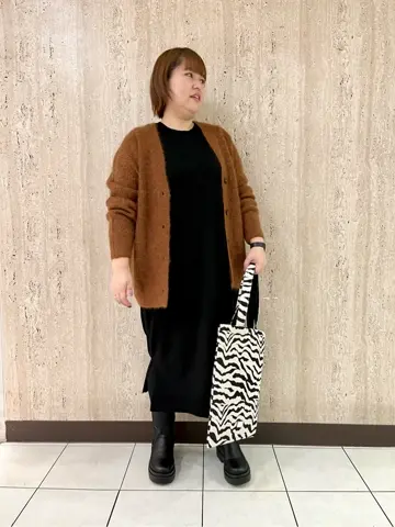 23区 yama コーディネート画像