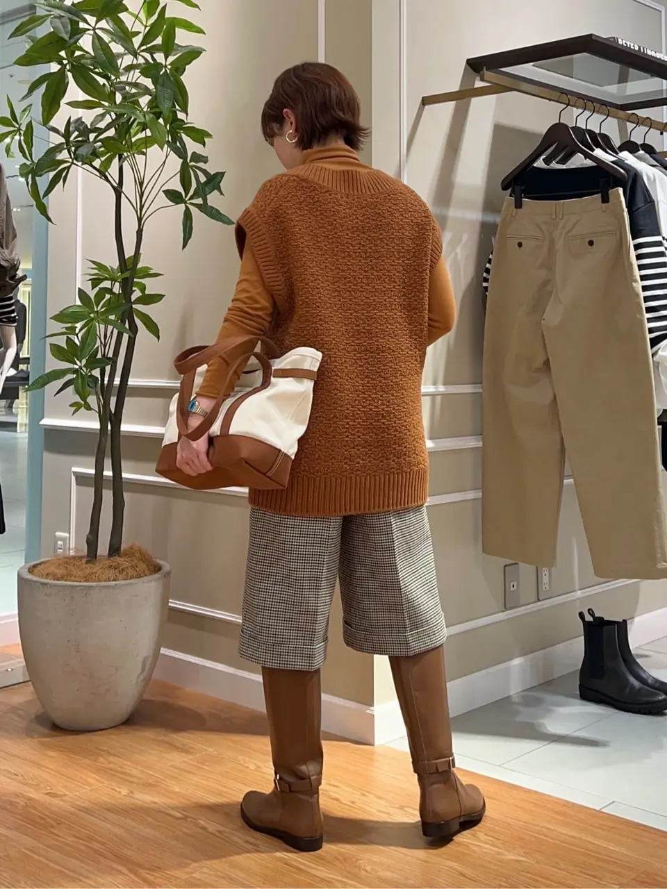 23区 伊藤 コーディネート画像