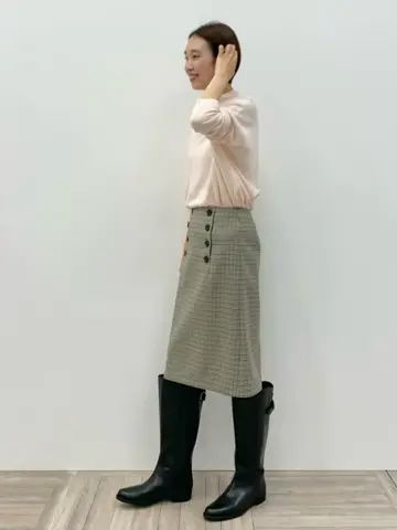 23区 秋葉 コーディネート画像