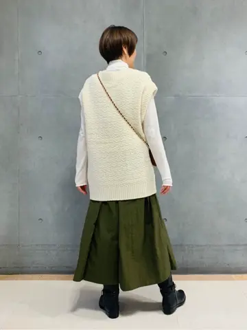 23区 スタッフ  コーディネート画像