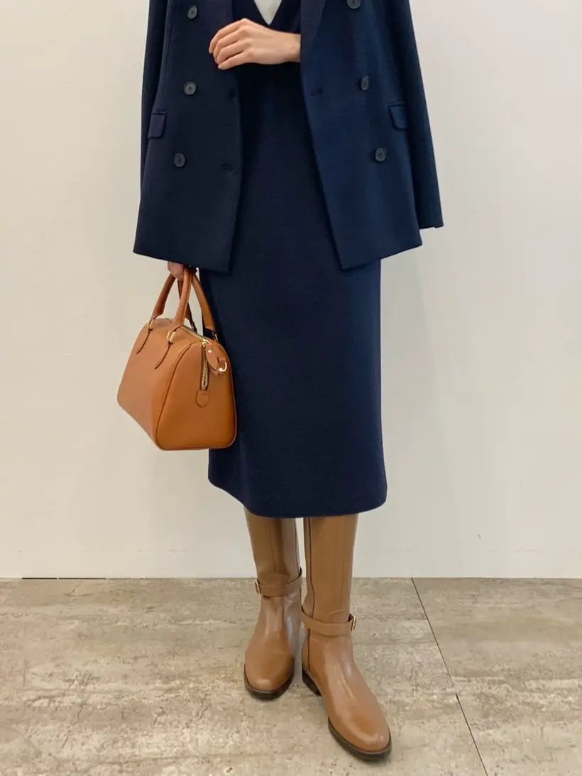 23区 秋葉 コーディネート画像