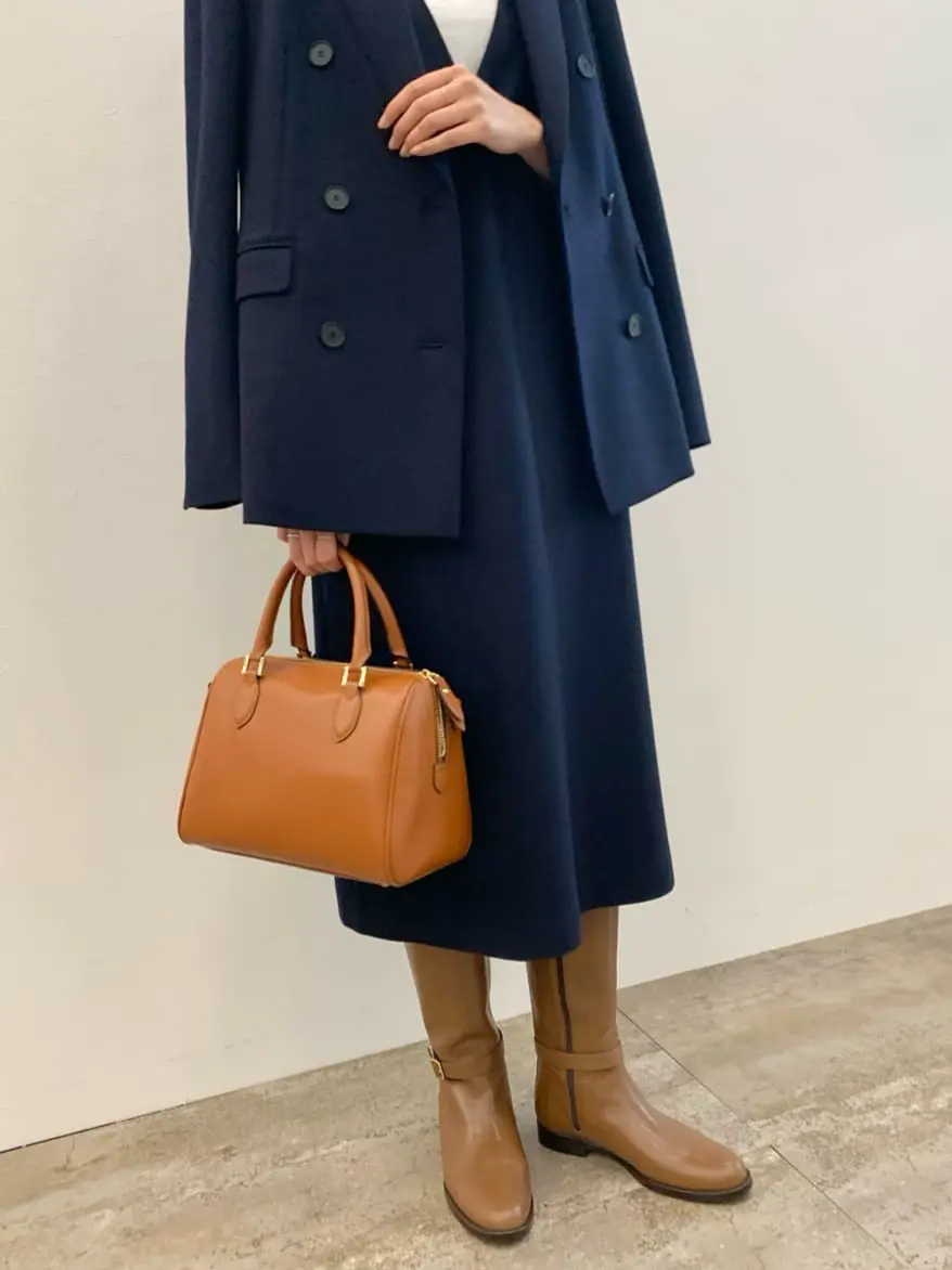 23区 秋葉 コーディネート画像