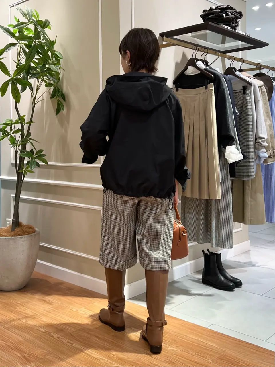 23区 伊藤 コーディネート画像