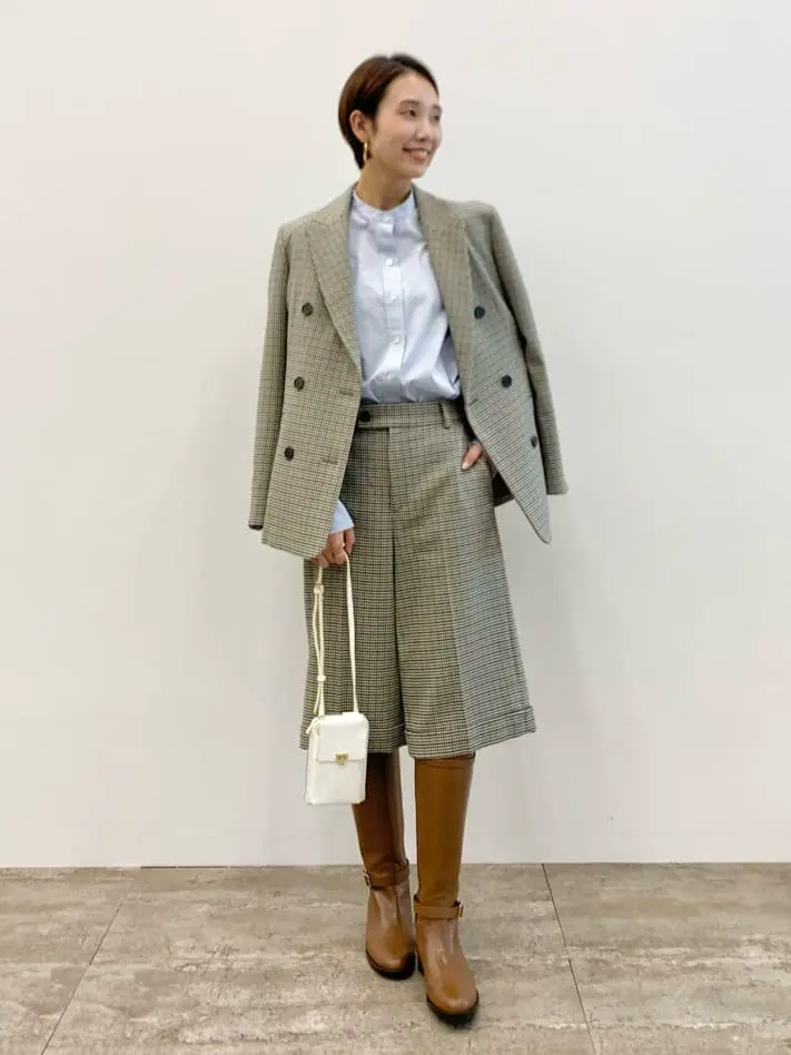 23区 秋葉 コーディネート画像