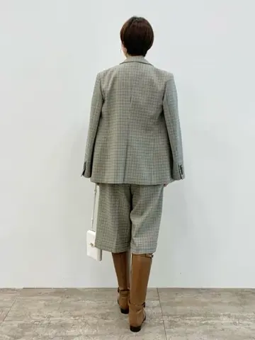 23区 秋葉 コーディネート画像