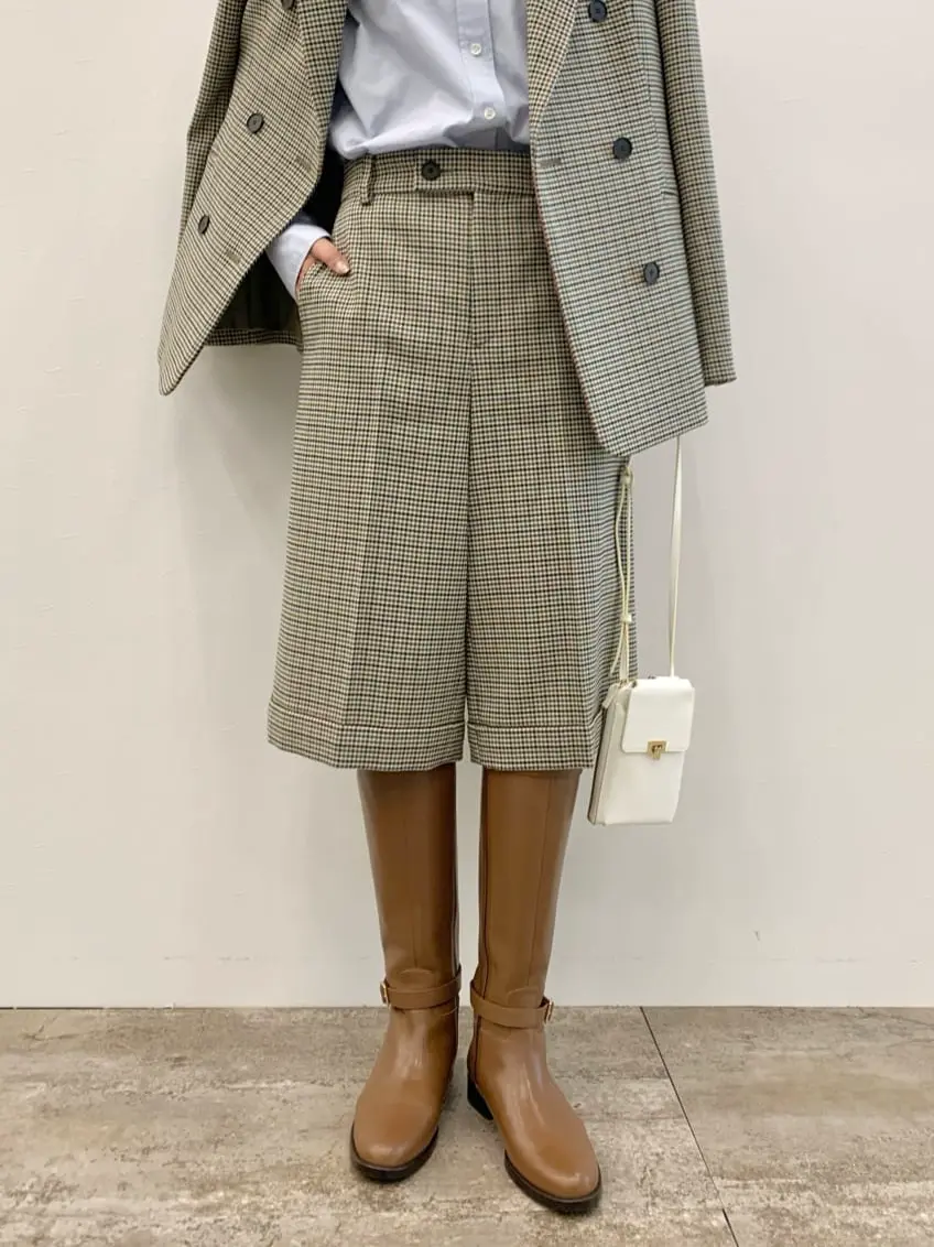 23区 秋葉 コーディネート画像