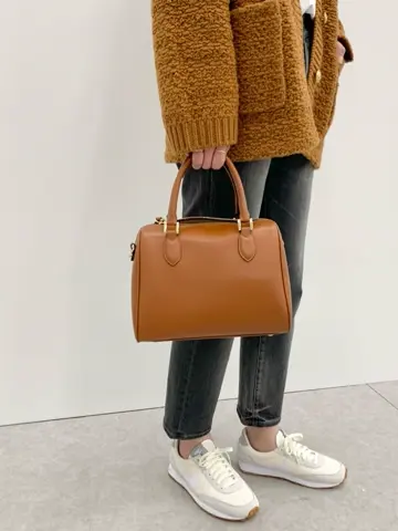 23区 秋葉 コーディネート画像