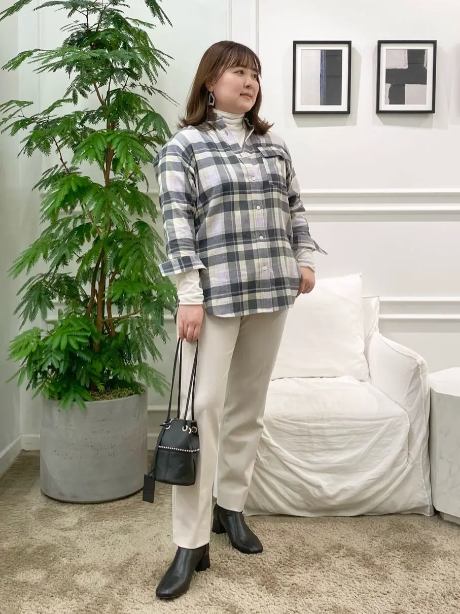 23区 藤原 コーディネート画像