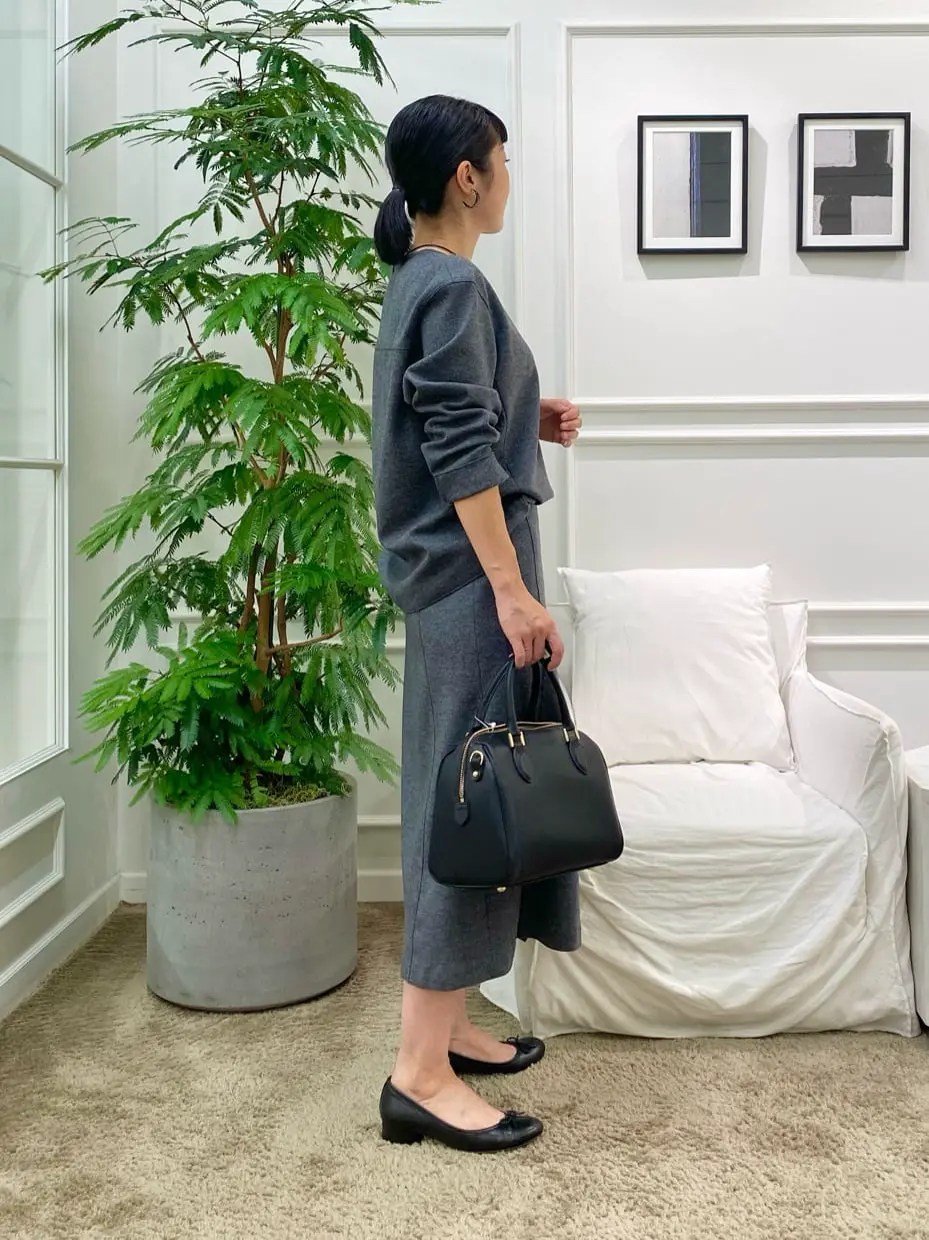 23区 岡本 コーディネート画像