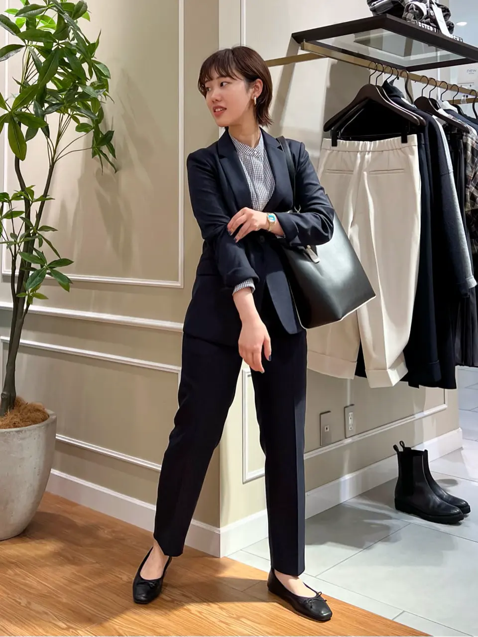 23区 伊藤 コーディネート画像