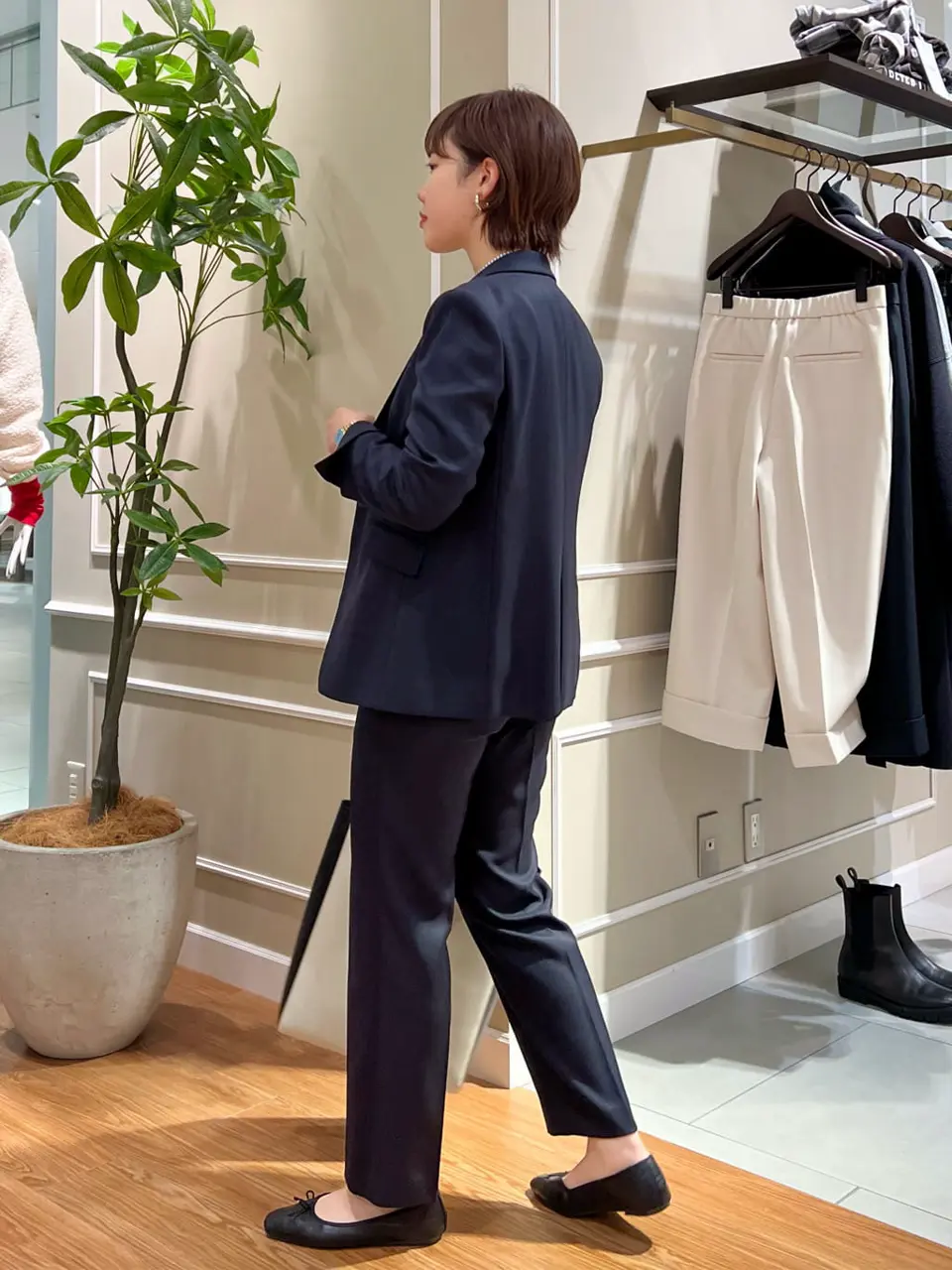 23区 伊藤 コーディネート画像