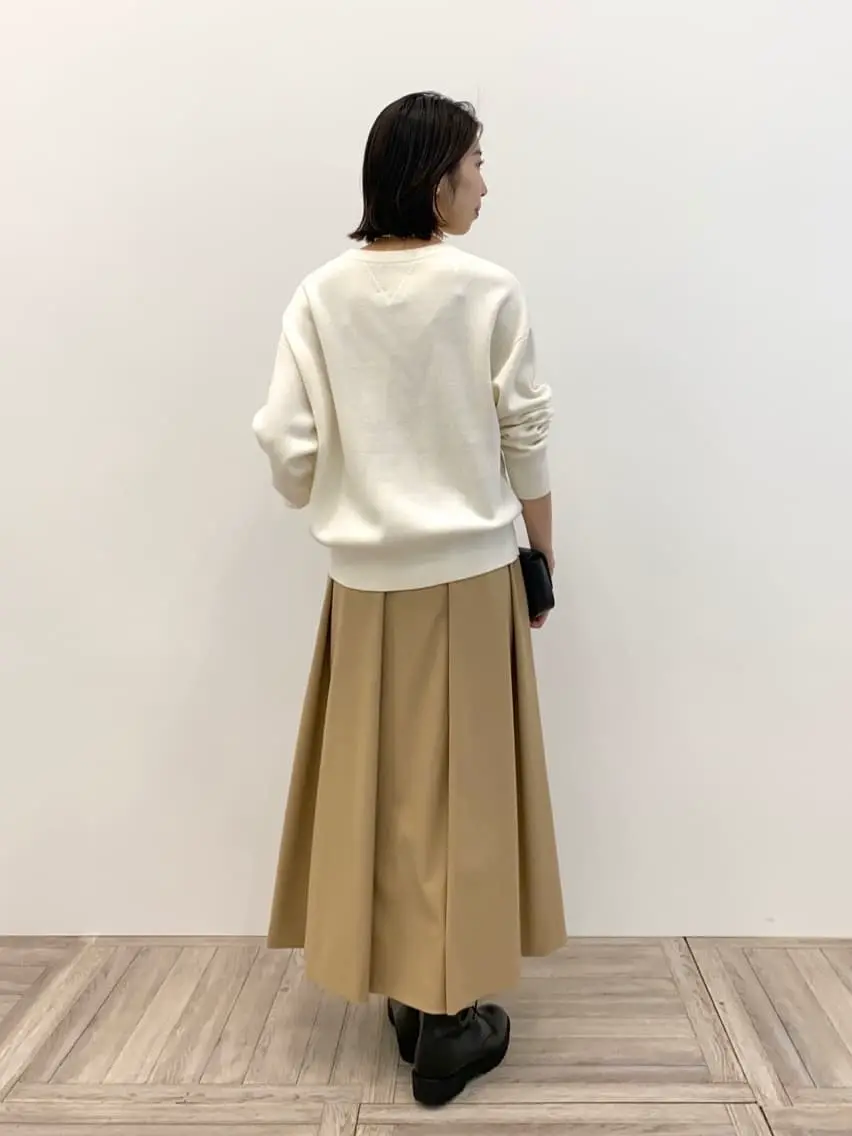 23区 板垣 コーディネート画像