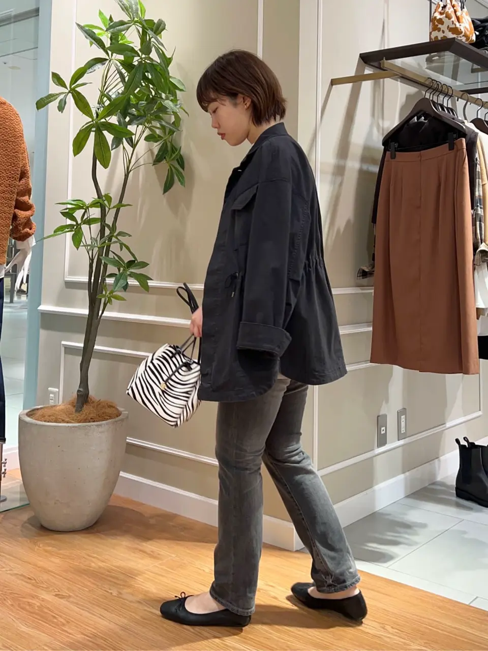 23区 伊藤 コーディネート画像