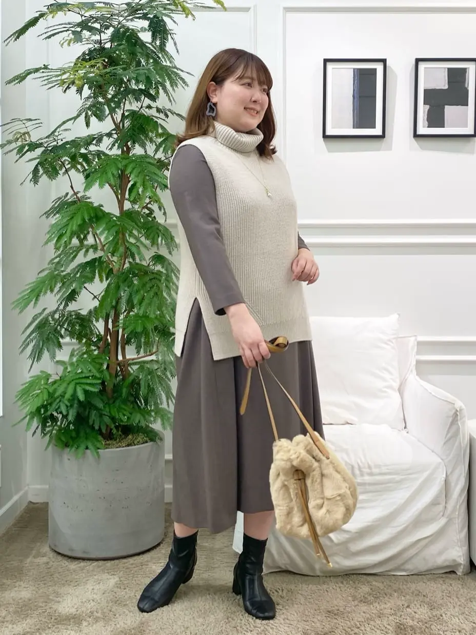 23区 藤原 コーディネート画像