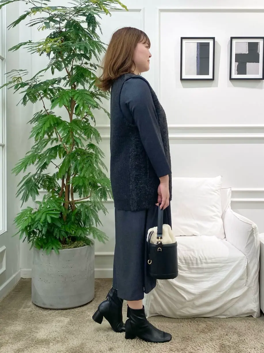 23区 藤原 コーディネート画像