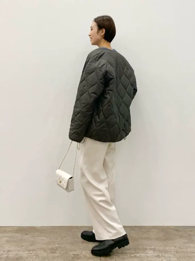 23区 秋葉 コーディネート画像