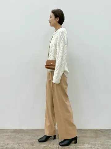 23区 秋葉 コーディネート画像