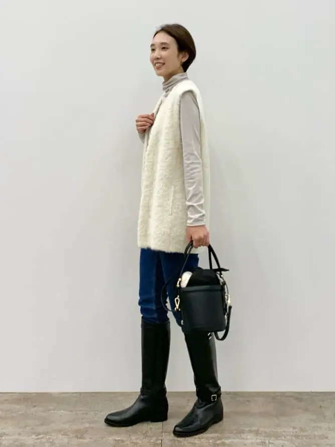 23区 秋葉 コーディネート画像