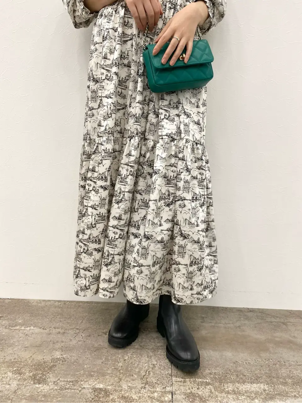 23区 板垣 コーディネート画像