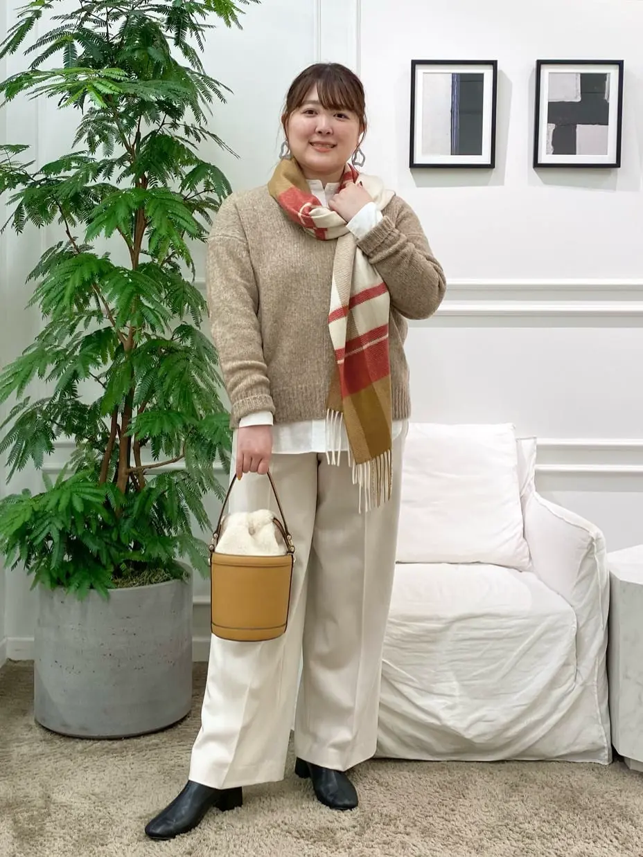 23区 藤原 コーディネート画像