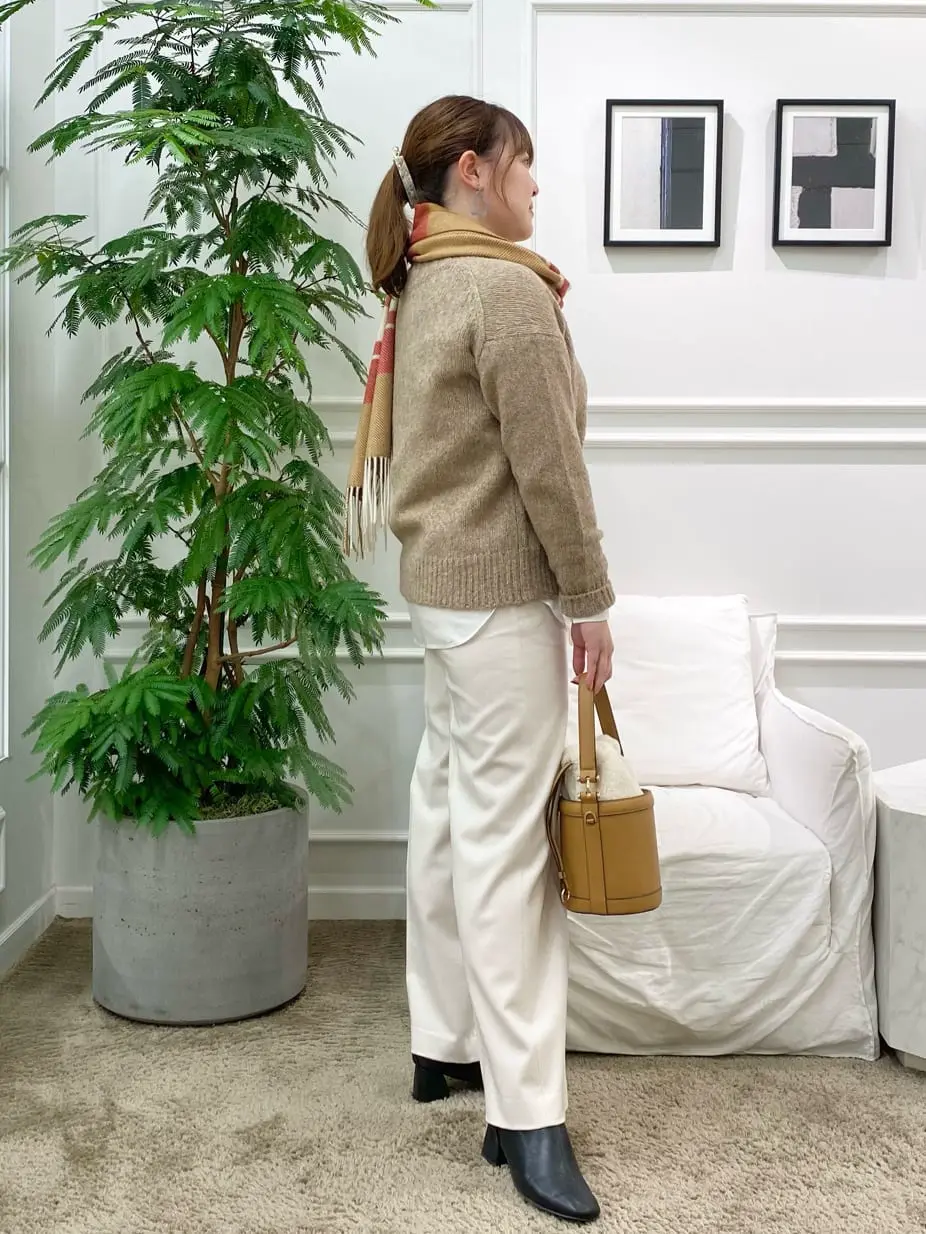 23区 藤原 コーディネート画像