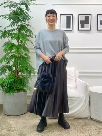 23区 岡本 コーディネート画像