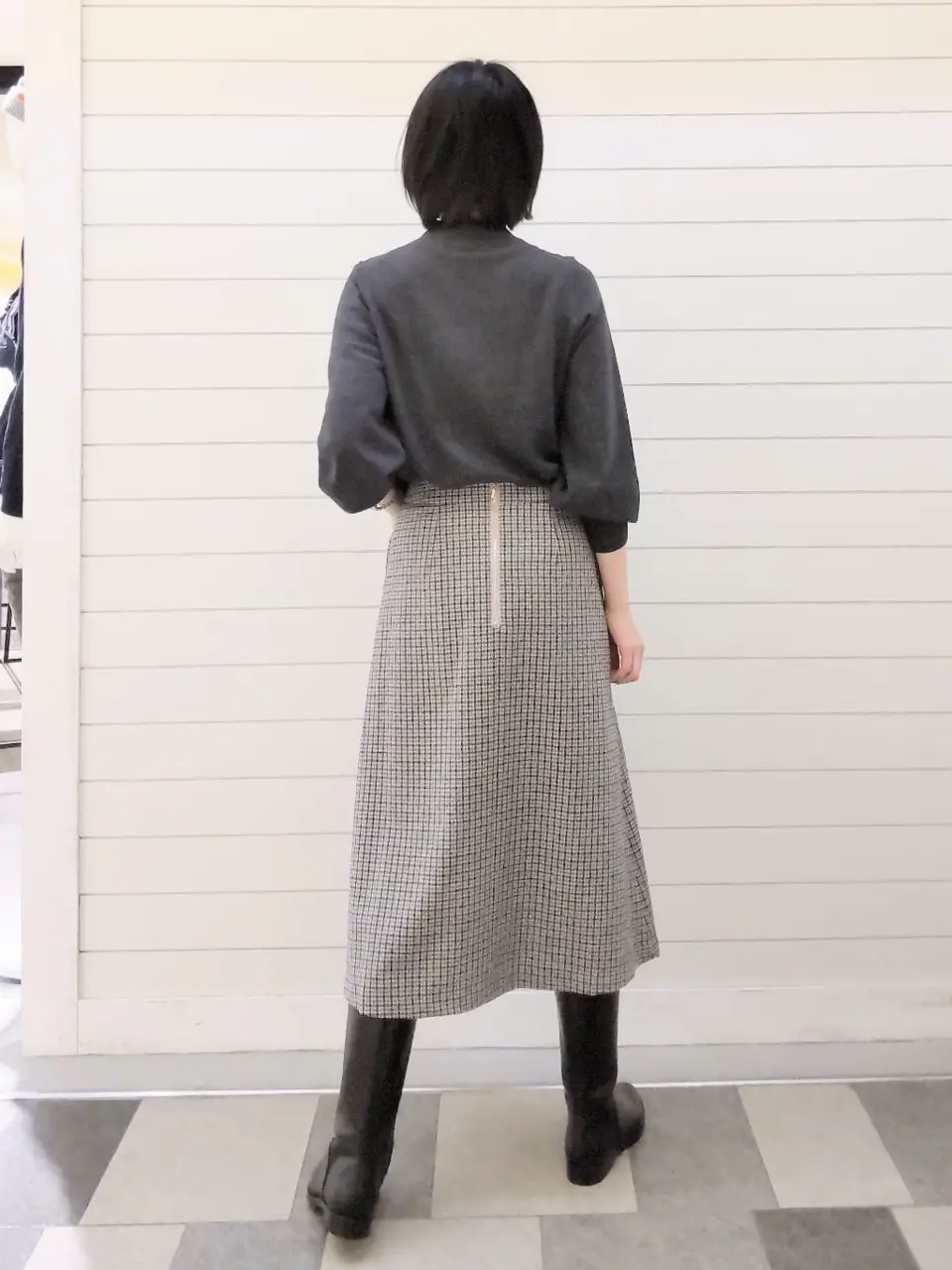 23区 虎走 コーディネート画像