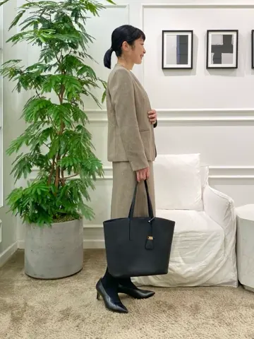 23区 岡本 コーディネート画像