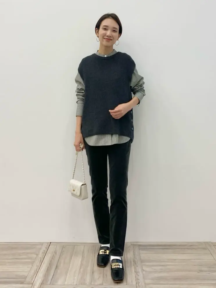 23区 秋葉 コーディネート画像