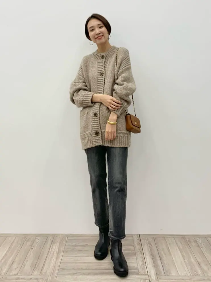 23区 秋葉 コーディネート画像