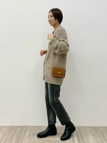 23区 秋葉 コーディネート画像