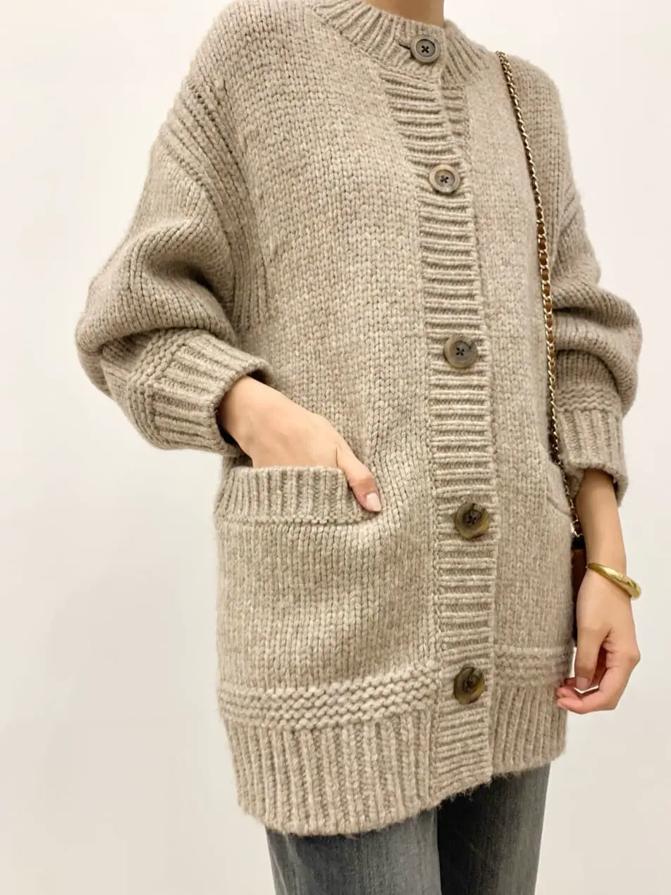 23区 秋葉 コーディネート画像