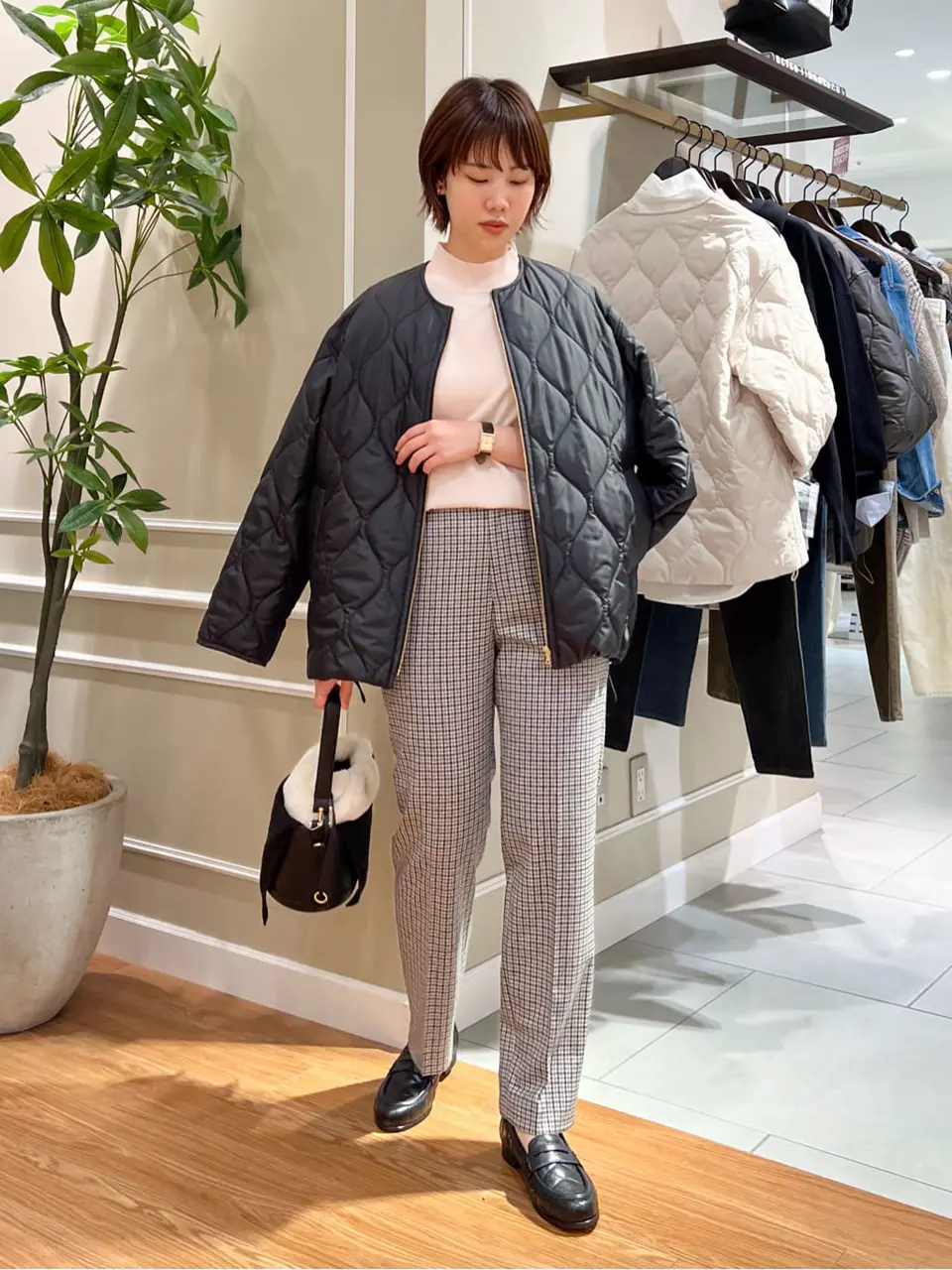 23区 伊藤 コーディネート画像