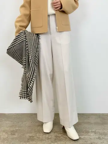 23区 秋葉 コーディネート画像