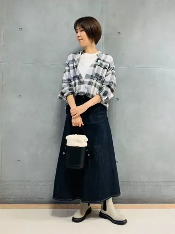 23区 スタッフ  コーディネート画像