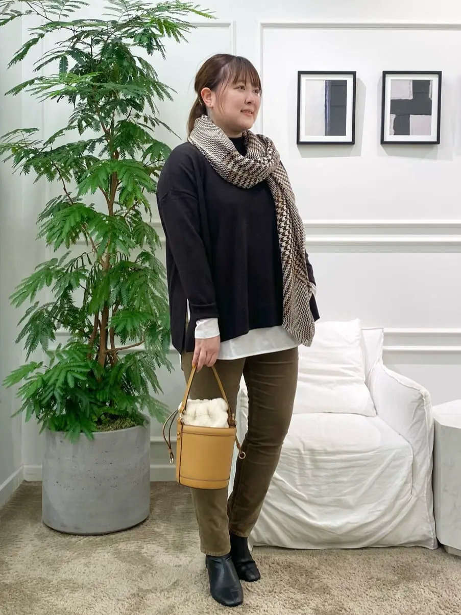 23区 藤原 コーディネート画像