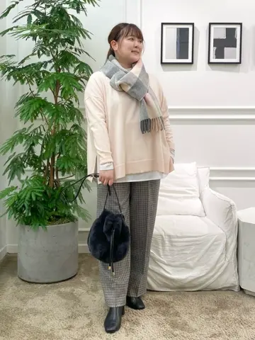 23区 藤原 コーディネート画像