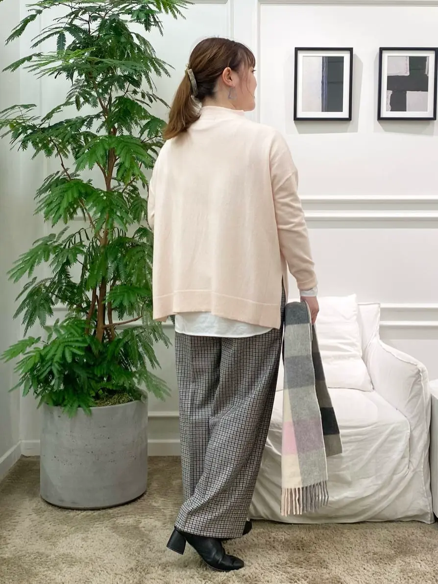 23区 藤原 コーディネート画像