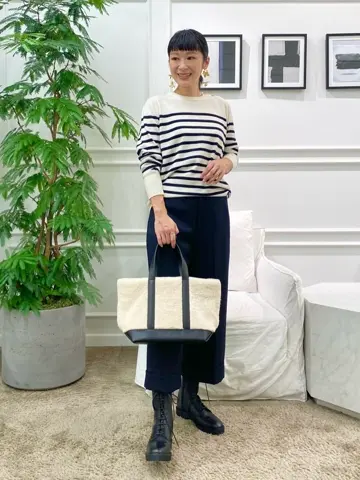 23区 岡本 コーディネート画像