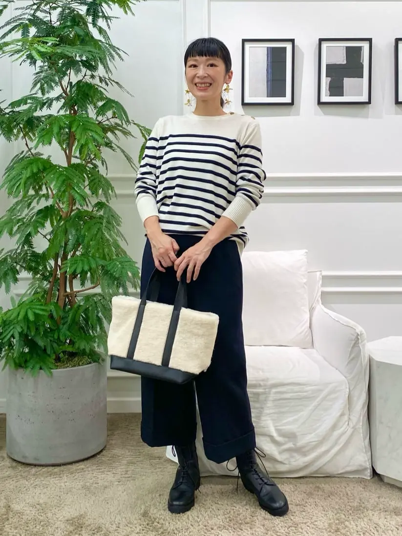 23区 岡本 コーディネート画像