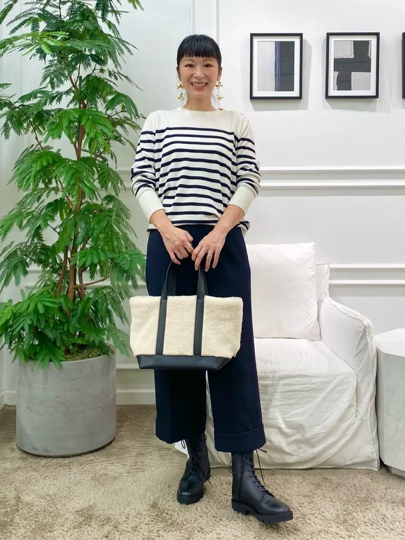 23区 岡本 コーディネート画像