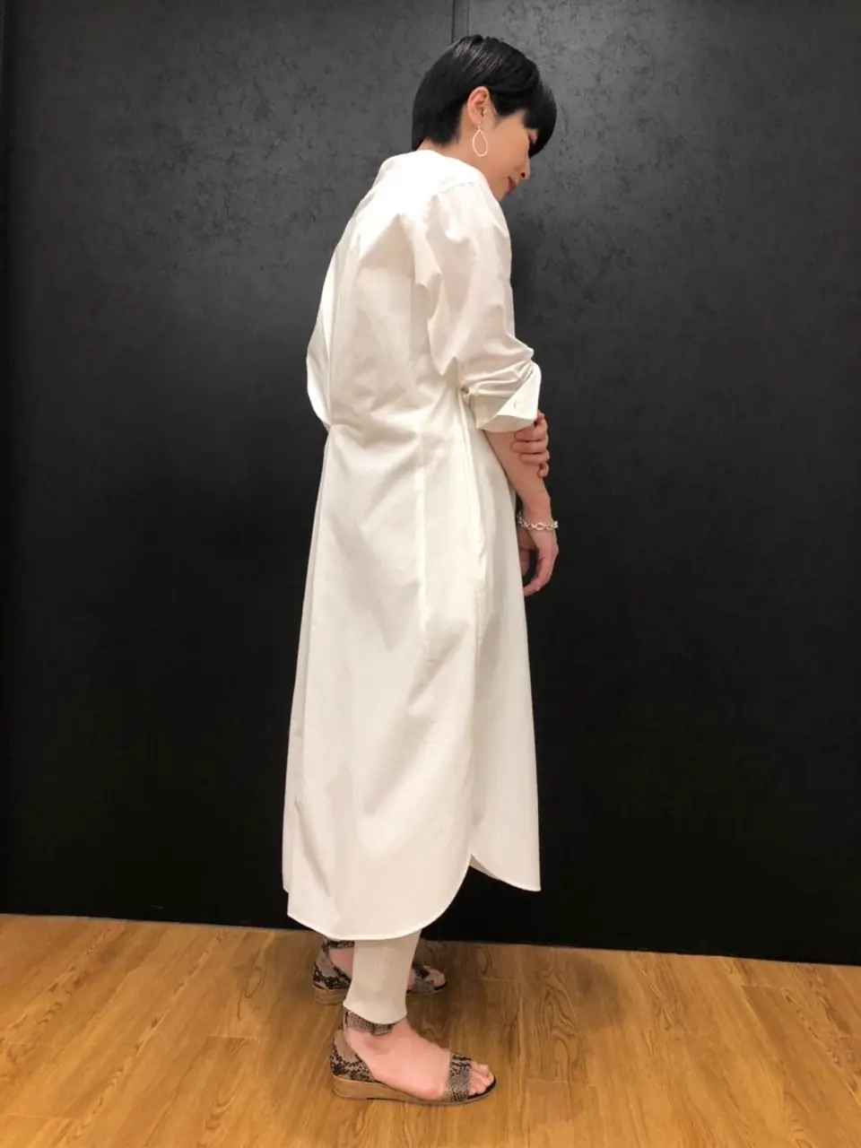 23区 岡本 コーディネート画像