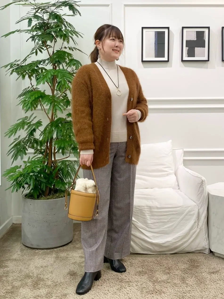 23区 藤原 コーディネート画像