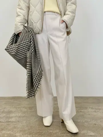 23区 秋葉 コーディネート画像