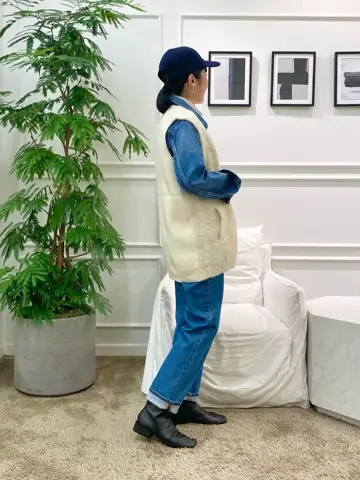 23区 岡本 コーディネート画像