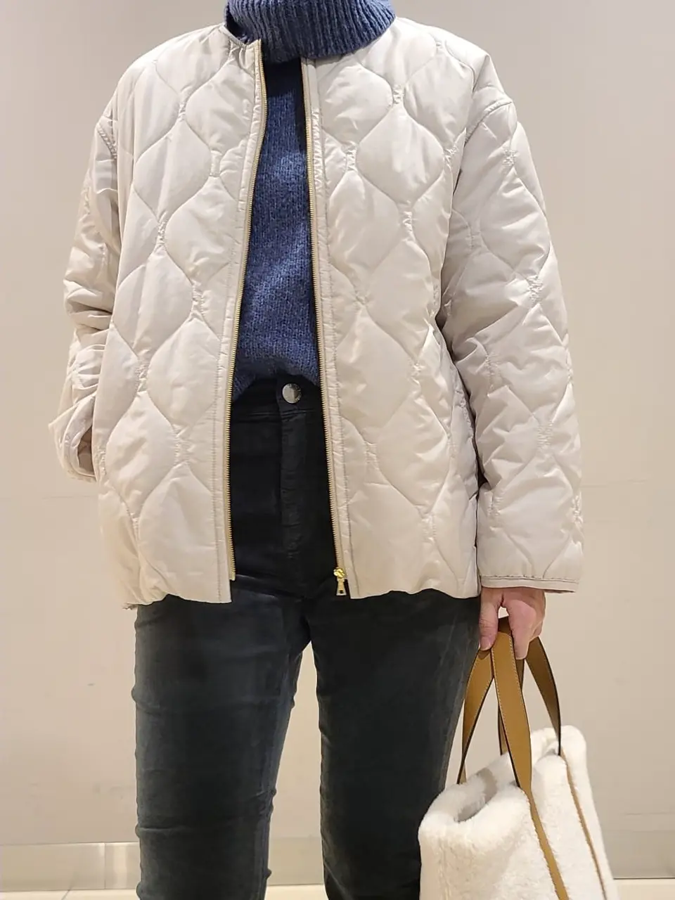 23区 スタッフ. コーディネート画像