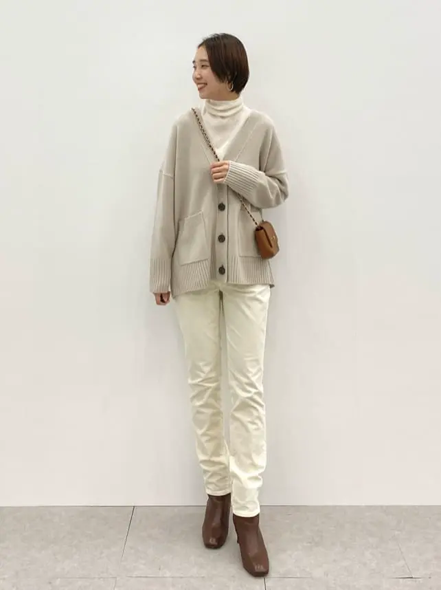 23区 秋葉 コーディネート画像