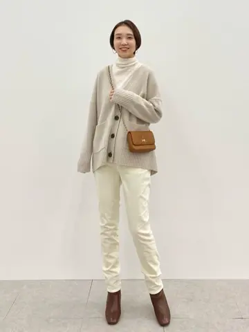 23区 秋葉 コーディネート画像