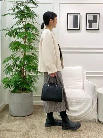 23区 岡本 コーディネート画像