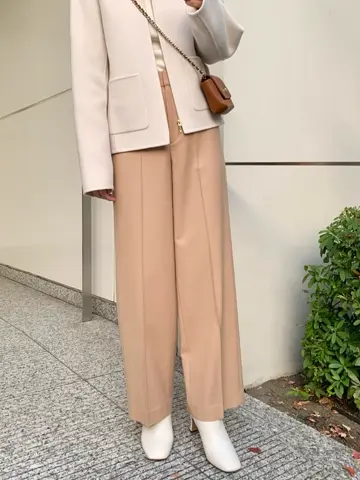 23区 秋葉 コーディネート画像